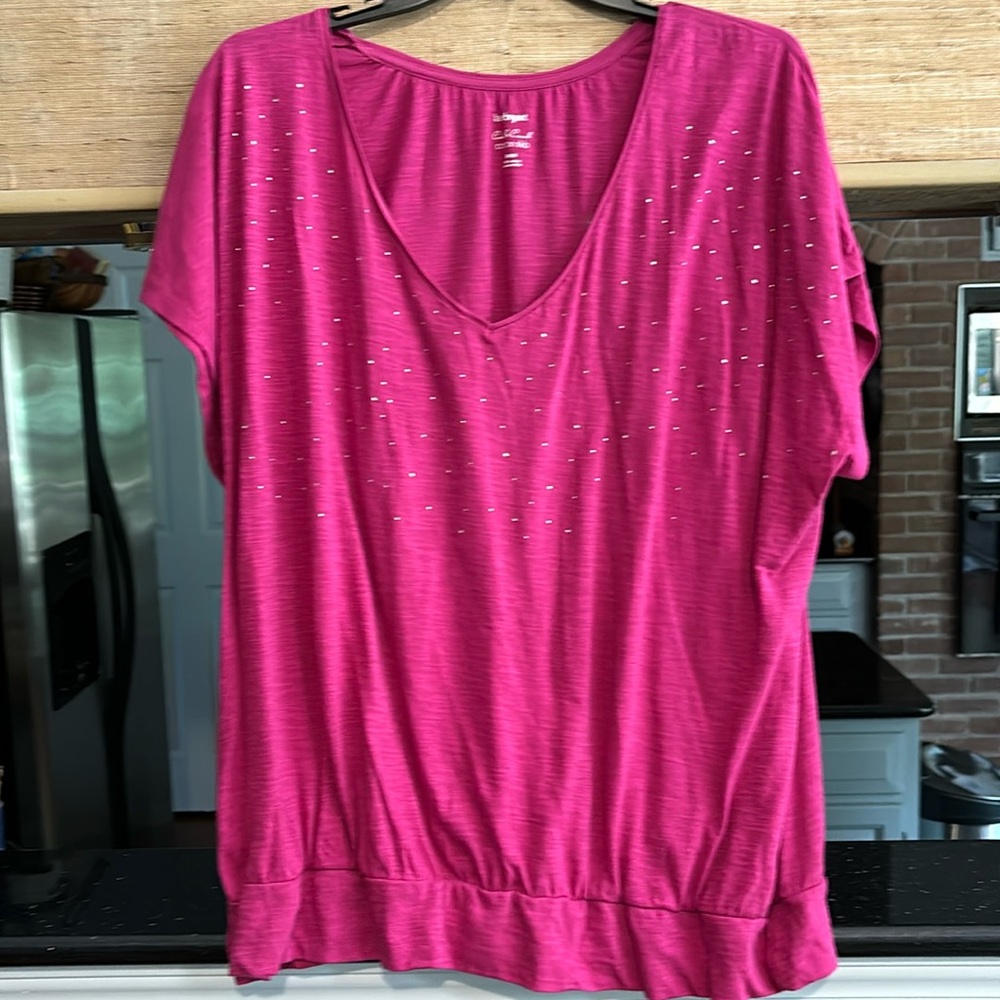Lane Bryant Cool & Casual cotton slub short sleeve pink top with sparkles